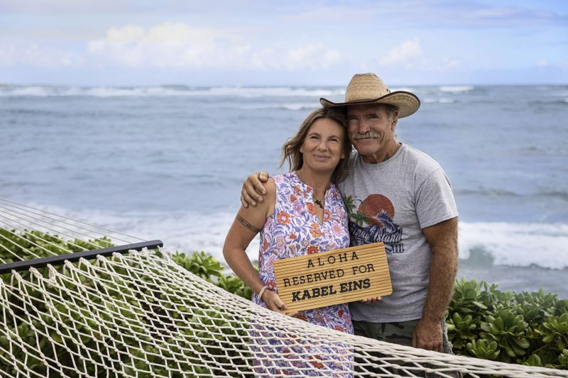 "Wir sind hier offiziell Aliens": Manu und Konny Reimann fühlen sich auf Hawaii dennoch sichtlich wohl.
