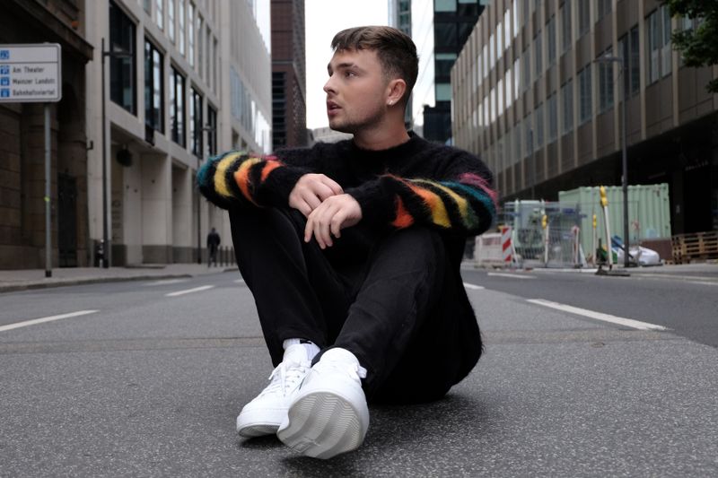 Bis heute ließ Mike Singer vier weitere Alben folgen, drei davon (zuletzt "Emotions", 2022) landeten ebenfalls ganz oben in den Hitlisten.