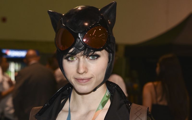 Ihre Karriere begann Amouranth als Cosplayerin, mittlerweile ist sie eine der größten Twitcherinnen der Welt.