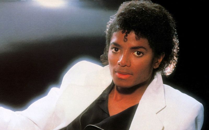 Es ist keine exakte Wissenschaft, da auch in den 80er-Jahren, als Michael Jacksons "Thriller" erschien, keine genauen Verkaufszahlen erhoben wurden. Dennoch zählt das Album eindeutig zu den meistverkauften Tonträgern aller Zeiten, zu denen - aufgrund von Expertenschätzungen - auch diese Alben gehören ...