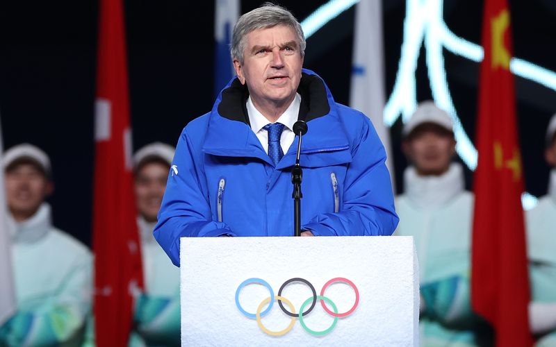 "Ja, es ist möglich, dass Menschen erbittert miteinander ringen und gleichzeitig friedfertig und in gegenseitiger Achtung zusammenleben", verkündete IOC-Präsident Bach bei der Eröffnungsfeier der Olympischen Spiele in Beijing.