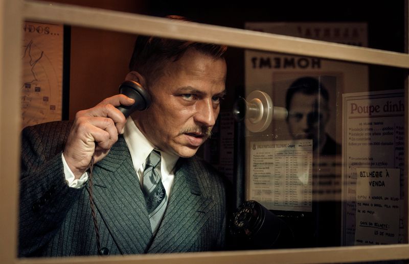 Tom Wlaschiha verkörpert in "Das Boot" erneut Gestapochef Hagen Forster, den es diesmal nach Lissabon verschlägt.
