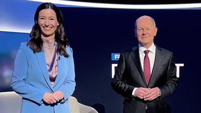 "RTL Direkt Spezial mit Olaf Scholz - Kann der Kanzler Krise?"