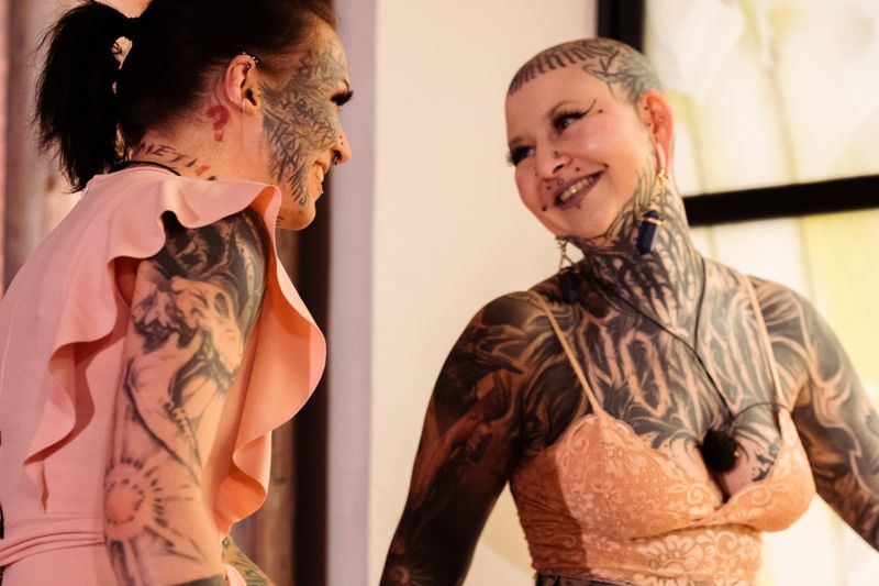 War ihre Liebe echt? Die Tattoo-Liebhaberinnen Maria (links) und Fiona machten 2021 bei "How Fake Is Your Love?" mit.