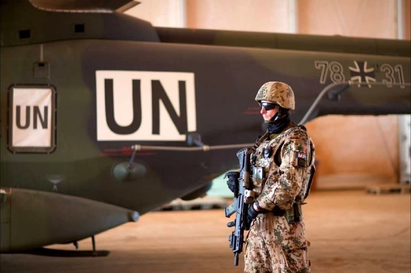 Die Dokumentation "Bundeswehr-Einsatz in Mali - Das nächste Desaster?" blickt auf die Diskussion über die deutschen Militäeinsatze in Mali und schildert die bedrohliche Lage des westafrikanischen Binnenstaats.