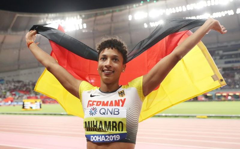 Olympiasiegerin in Peking 2021 und zweifache Weltmeisterin - Malaika Mihambo geht im Weitsprung auch in München als Favoritin an den Start.