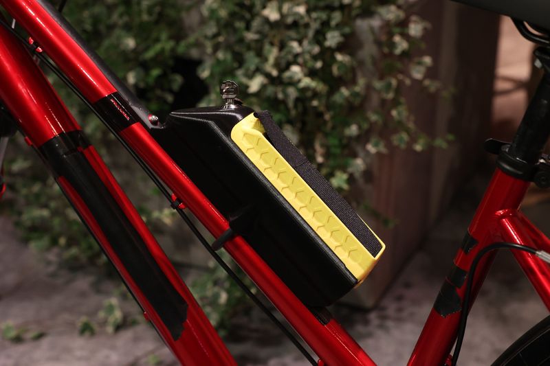 Für sein Start-up BeeSafe, ein Mini-Tresor für Fahrräder, erntete der Jung-Unternehmer durchwegs fantastisches Feedback bei den "Löwen".