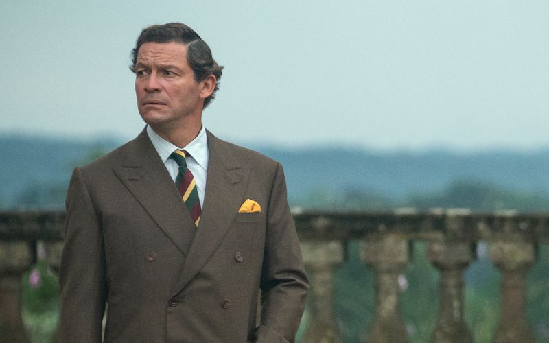 In der neuen Staffel der Netflix-Serie "The Crown" ist Dominic West als Prinz Charles, dem heutigen König, zu sehen. Doch eine Szene sorgt nun für mächtig Ärger.