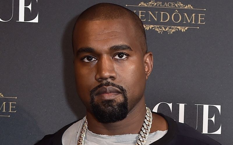 Aufgrund seiner antisemitischen Äußerungen könnte Kanye West die Einreise nach Australien verwehrt werden.