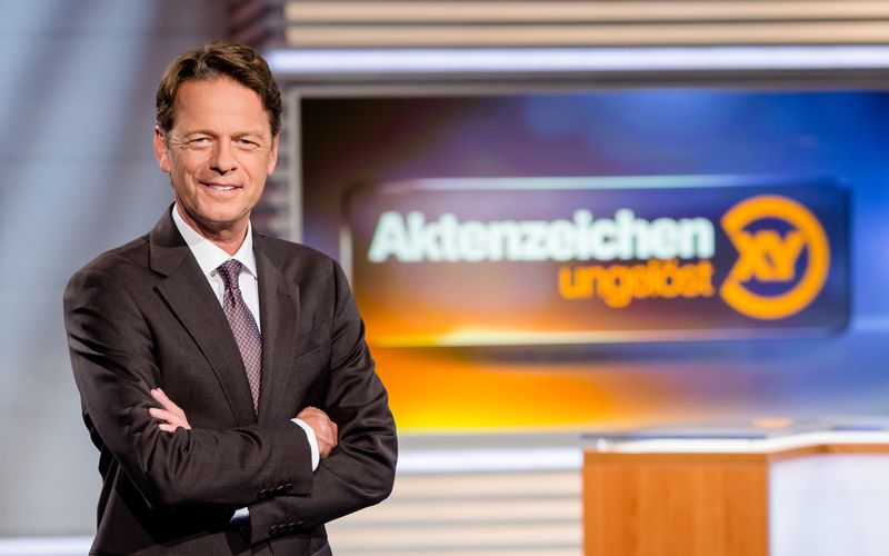 Als Moderator der ZDF-Sendung "Aktenzeichen XY... ungelöst" ist Rudi Cerne seit 2002 im Einsatz.
