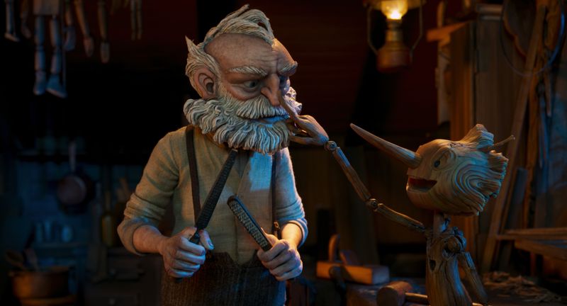 Der Spielzeugmacher Geppetto wünscht sich einen echten Sohn - und es scheint fast, als könnte ihm Pinocchio diesen Wunsch erfüllen.