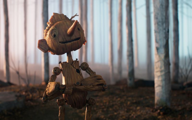 Das Leben steckt für Pinocchio voller Wunder: Doch in Guillermo Del Toros Neuverfilmung lernt er vor allem dessen düstere Seiten kennen.