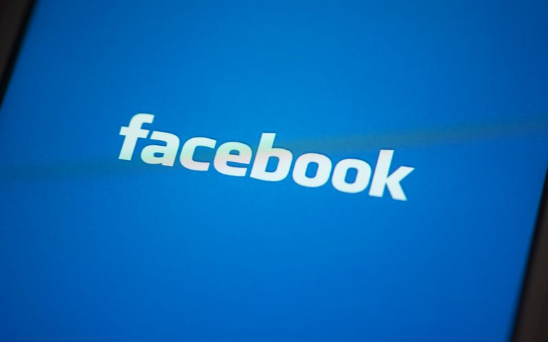Rund Sechs Millionen Facebook-Nutzerinnen und -Nutzer aus Deutschland können über eine Sammelklage 100 Euro Schadensersatz erhalten. 