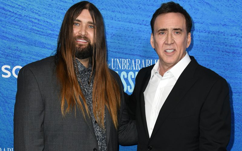 Wehe, wenn sie losgelassen: Ob Hollywood-Star Nicolas Cage (rechts) inzwischen besser schlafen kann? Lange Zeit machte sein Sohn Weston (Bild) immer wieder Negativschlagzeilen. Aber mit seinen Nachwuchssorgen steht er nicht alleine da. Wir blicken auf Promi-Söhne und -Töchter, die durch hauptsächlich durch Skandale auffielen ...  