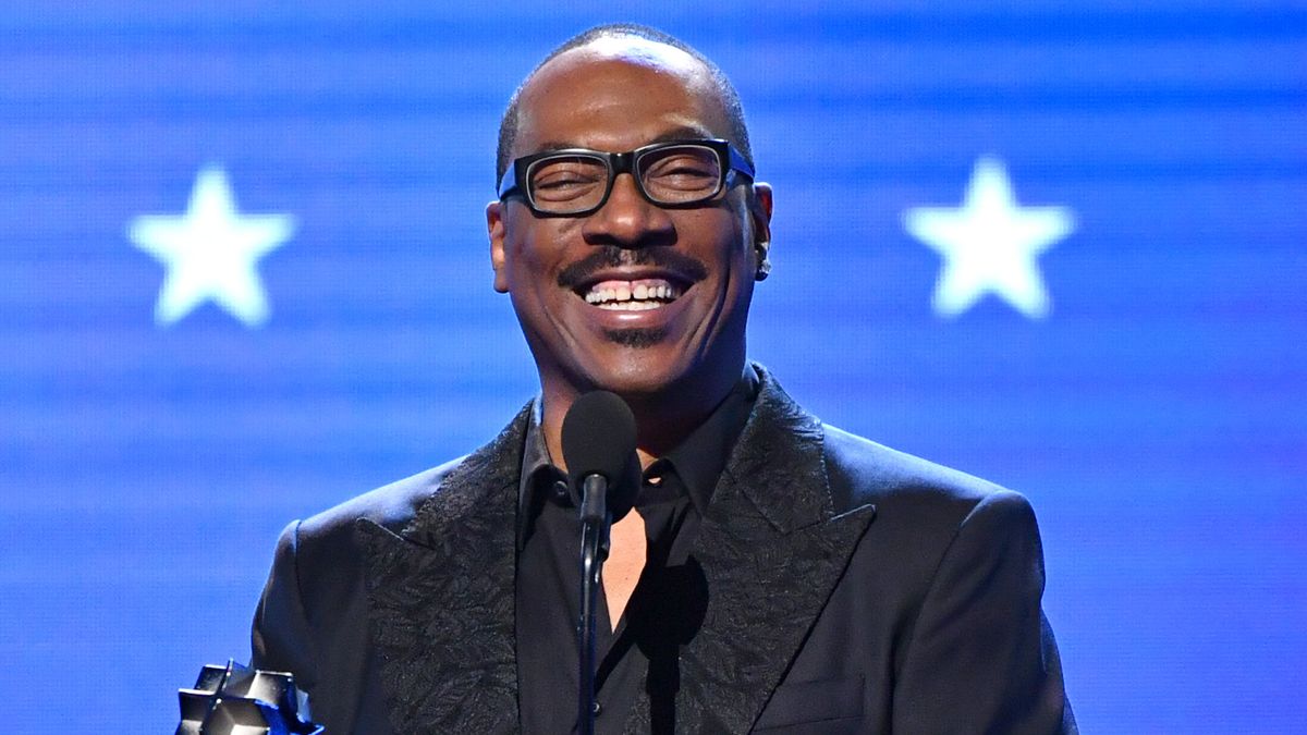 "Beverly Hills Cop 4" Netflix zeigt die ersten Bilder mit Eddie Murphy SWYRL, Entertainment
