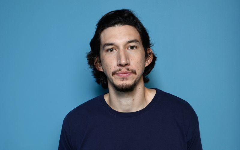 Seine Jugend verbrachte Adam Driver in Indiana. Nach seinem Schulabschluss und den Anschlägen vom 11. September diente er in der 1st Marine Division in Kalifornien. Nach seiner Rückkehr absolvierte er ab 2009 ein Schauspielstudium an der renommierten Juillard School in New York. Über diverse Rollen am Broadway fand Driver schließlich seinen Weg vor die Kameras.