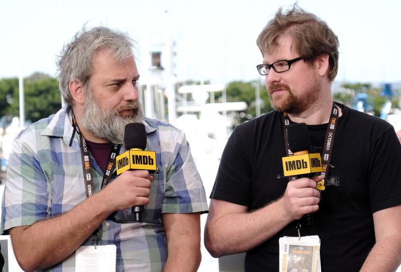 Dan Harmon (links) soll nach dem Rauswurf von Justin Roiland in Zukunft als alleiniger Showrunner für "Rick and Morty" fungieren.