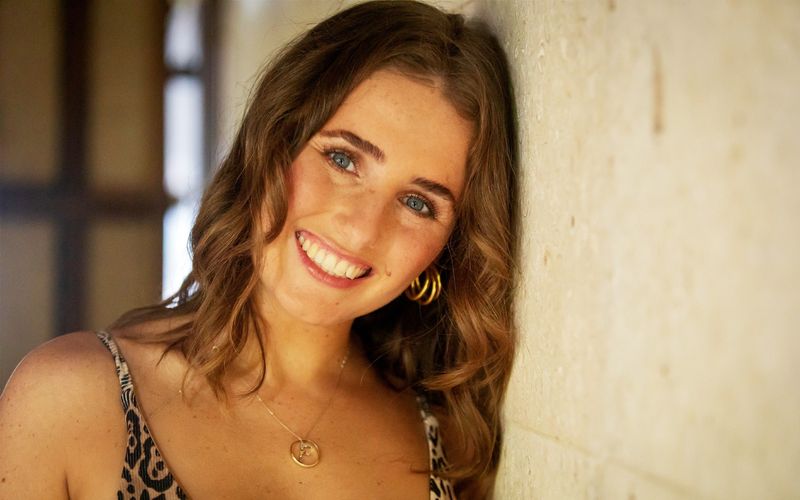 Kandidatin Fiona aus Hamburg geht freiwillig. 