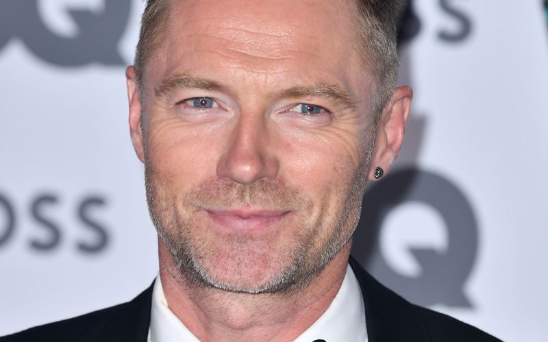 Stolzer Großvater: "Kleine Süße", schrieb Ronan Keating auf Instagram unter ein Bild seiner ersten Enkeltochter.