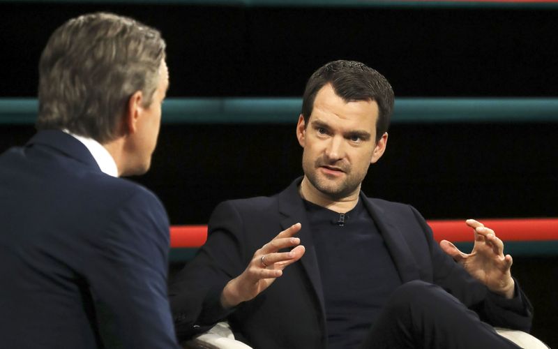 Der FDP-Politiker Johannes Vogel sprach sich bei "Markus Lanz" "für die Existenz der Erbschaftssteuer" aus, fürchtet aber auch um die deutsche Wettbewerbsfähigkeit.