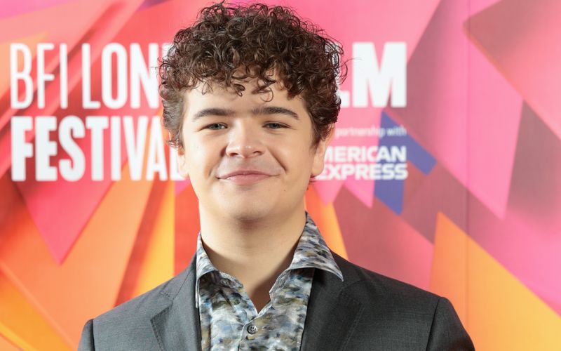 "Stranger Things"-Darsteller Gaten Matarazzo war zu Gast bei Jimmy Fallon und sprach über das Ende der Serie. Unter anderem fühle er "eine große Angst. Es war nicht nur erstaunlich, sondern auch eine ziemlich gute Jobsicherheit für eine Weile. Zurück zur Freiberuflichkeit."