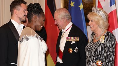 Bild zu Artikel Motsi Mabuse trifft König Charles