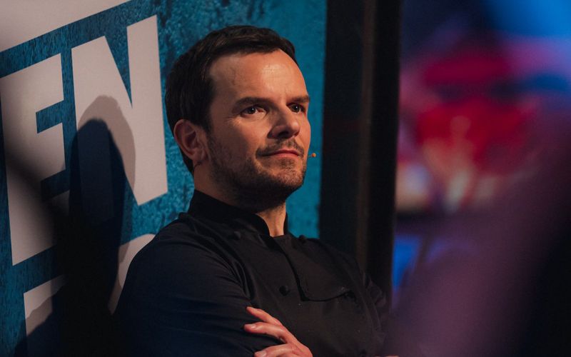 Steffen Henssler hat schon mal entspannter dreingeblickt. Er kassierte bei "Grill den Henssler" eine 99:107-Pleite. 