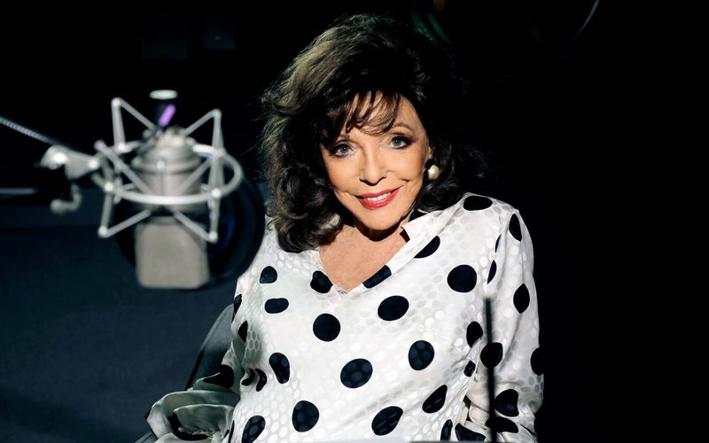 Der "Denver Clan" machte Joan Collins einst berühmt. Heute ist die Seriendiva 90 Jahre alt - und immer noch gut in Schuss.