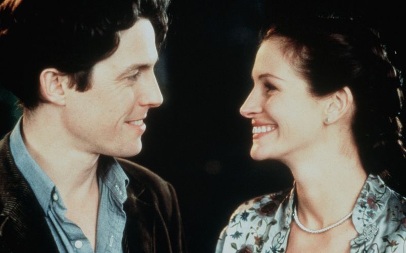 Ein absolutes Traumpaar zum Verlieben: Julia Roberts und Hugh Grant zählten in den 90er-Jahren zu den beliebtesten Stars - dank ihrer Rollen in romantischen Komödien wie "Notting Hill". Doch was machen die Darsteller der damaligen Publikumsrenner heute? Gab es für sie ein Happy End - auch jenseits des Herzschmerzkinos? Die Galerie zeigt es ...