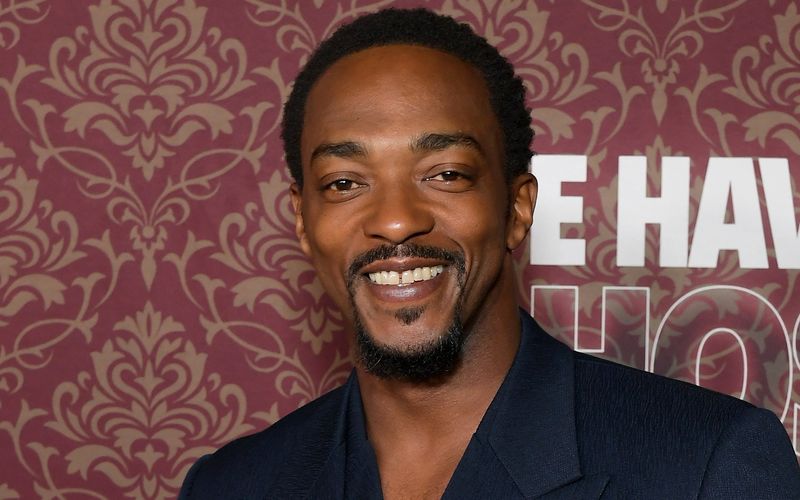 Zukünftig wird Schauspieler Anthony Mackie den berühmten Captain America verkörpern. In den bisherigen Marvel-Filmen war er als Samuel Wilson zu sehen.