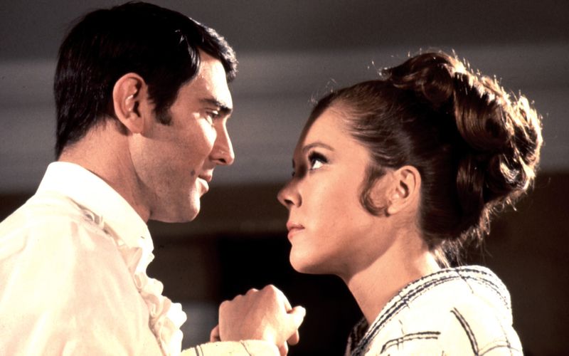 Liebe ist BondGirls, die 007 tatsächlich etwas bedeuteten SWYRL