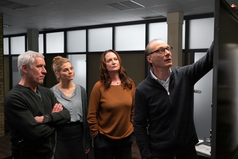 Die Flensburger Kommissarin Jana Winter und ihr Team ermitteln in einem verzwickten Todesfall (von links): Matthias Hamm (Ralph Herforth), Alwa Sörensen (Lisa Werlinder), Jana Winter (Natalia Wörner) und Arne Brauner (Martin Brambach).
