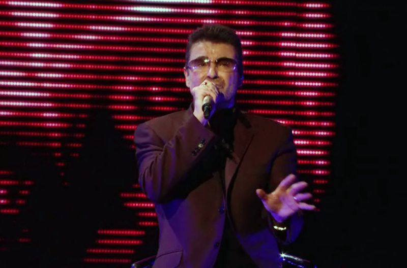 George Michael kehrte nach langer Pause 2008 zurück in den Live-Zirkus. Das gut zweistündige Konzert, das der Film "George Michael - Live at Earls Court" zeigt, begeisterte die Fans.