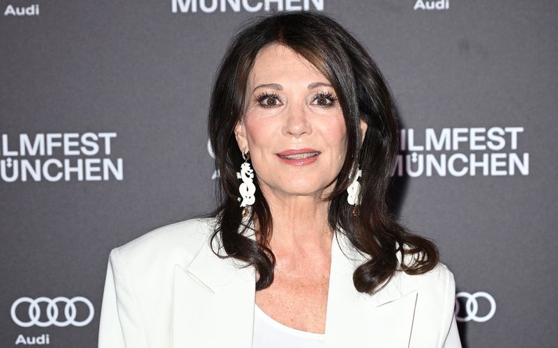 Auch mit 73 Iris Berben will sich "auch mal gehen lassen" SWYRL