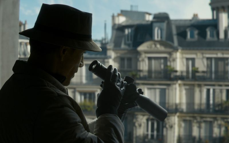 Der Killer (Michael Fassbender) beobachtet sein nächstes Opfer.