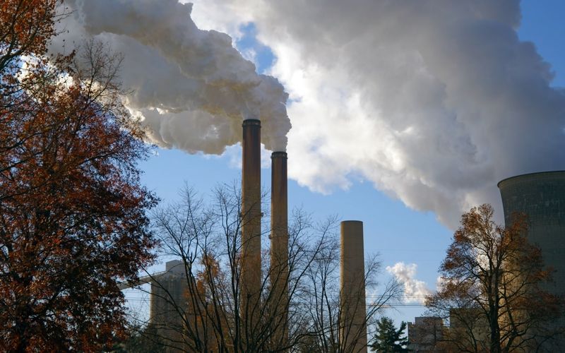 Wie viel wussten Ölkonzerne bereits seit mehreren Jahrzehnten über die Auswirkung fossiler Energie auf das Klima?