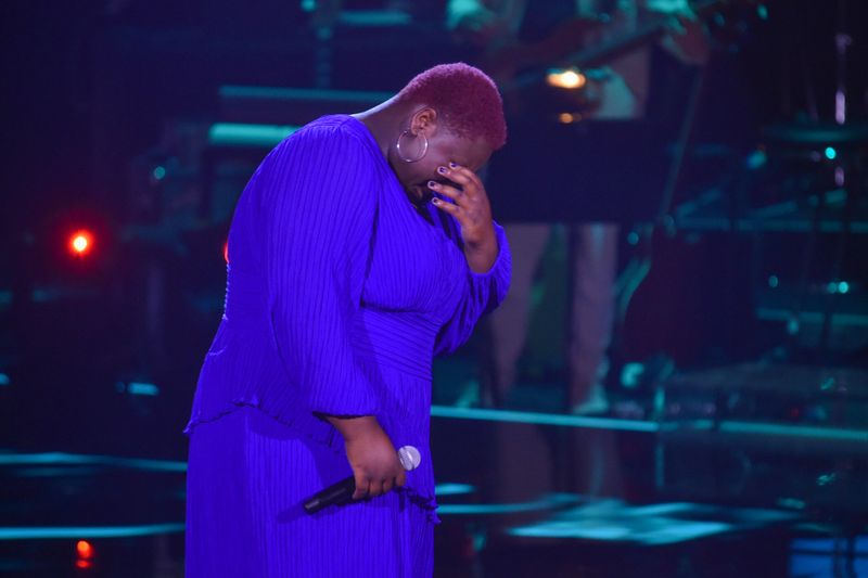 Große Gefühle nicht nur bei Naomi Mbiyeya: Auch ihre Coaches Bill und Tom Kaulitz erlebten in den Teamfights von "The Voice of Germany" eine emotionale Achterbahnfahrt.