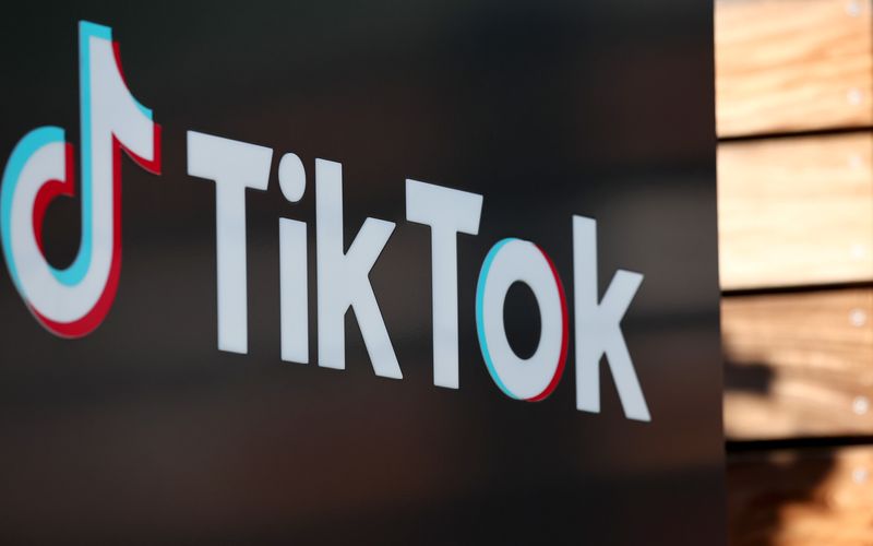 Donald Trump plant, den Verbot von TikTok ein drittes Mal aufzuschieben.