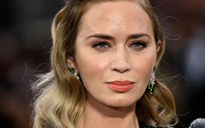 Schauspielerin Emily Blunt hat als Kind gestottert.