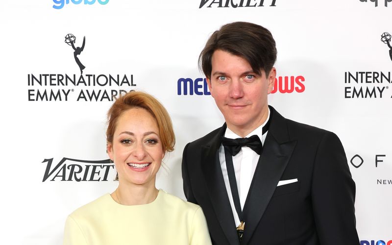 Die "Die Kaiserin"-Macher Katharina Eyssen und Jochen Laube freuten sich im Rahmen der 51. International Emmy Awards über den Preis in der Kategorie "bestes Drama".
