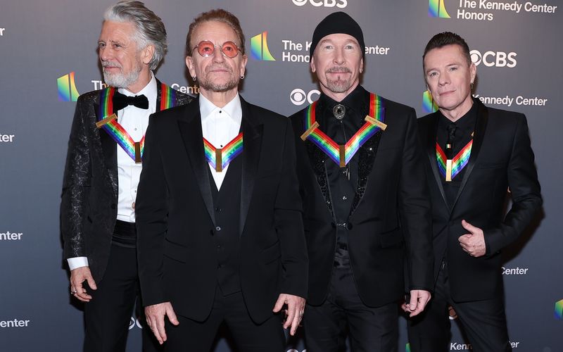 Die irische Rockband U2 um Sänger Bono (zweiter von links) entstand 1976 in Dublin. Bald erscheint ihr neues Album.