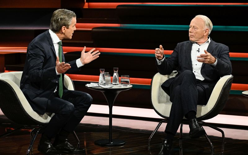 "Herzlich willkommen bei Schönreden TV": Markus Lanz (links) und Jürgen Trittin lieferten sich im ZDF-Talk manches Wortgefecht.