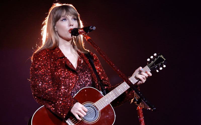 Disney+ zeigt "Taylor Swift: The Eras Tour" exklusiv mit Bonusmaterial.