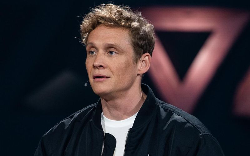 Host Matthias Schweighöfer sorgt für einen Staffelrekord bei den Einschaltquoten von "Wer stiehlt mir die Show".
