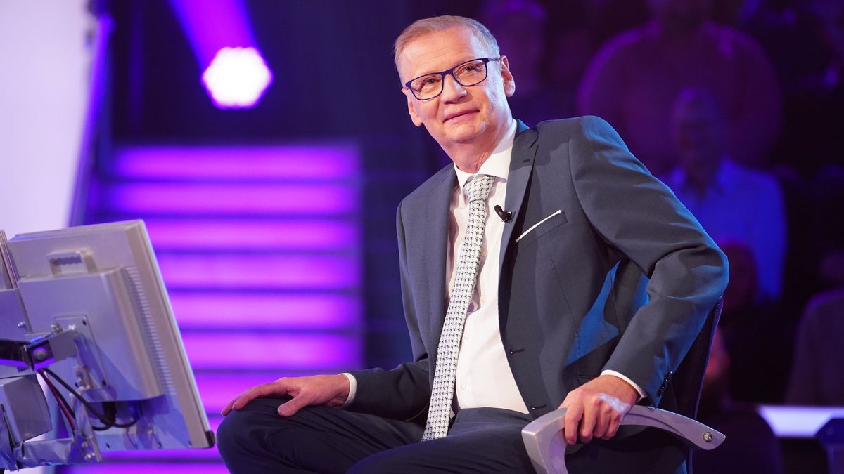 Günther Jauch enthüllt bei WWM: Promi-Vater war mein Lehrer - SWYRL