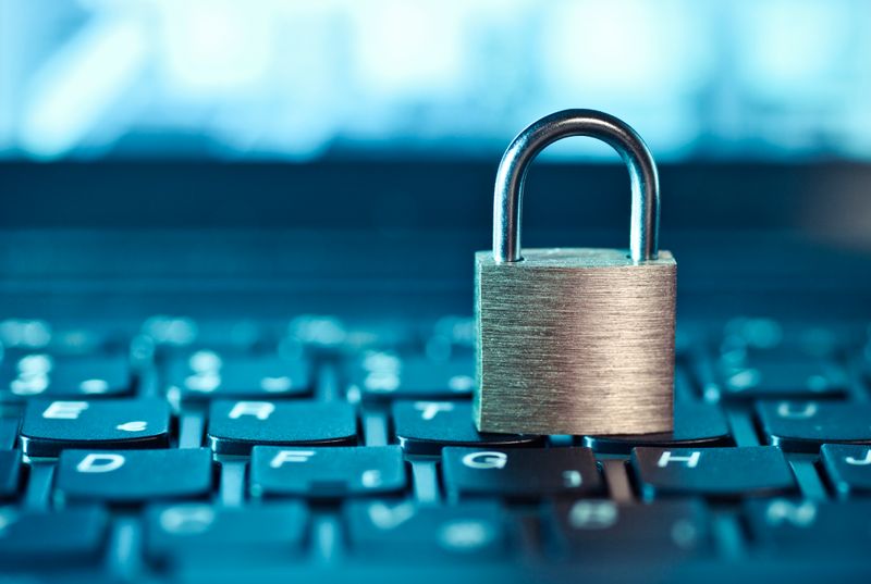 Viele Deutsche nutzen keine modernen Sicherheitsverfahren, um sich vor digitaler Kriminalität zu schützen.
