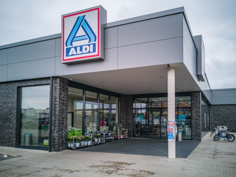 Aktuell regen sich Kundinnen und Kunden über zwei Mogelpackungen bei Aldi Nord auf.