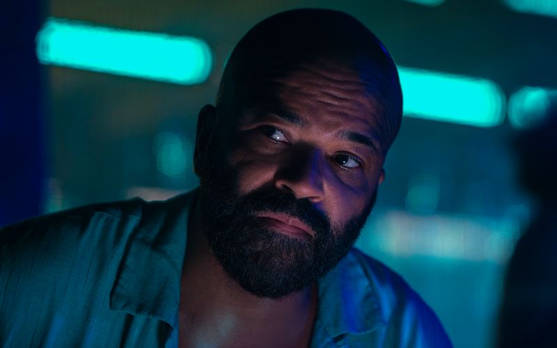 Jeffrey Wright spielt zum dritten Mal den CIA-Agenten Felix Leiter. Auch ihm weist das Drehbuch ein besonderes Schicksal zu.