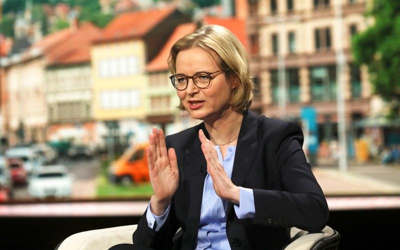 Die Eisenacher Oberbürgermeisterin Katja Wolf beklagte sich: "Am Ende sind wir die Letzten in der Fresskette."