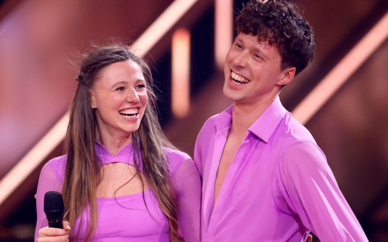 Influencerin Ann-Kathrin Bendixen und Tänzer Valentin Lusin kehren für Tony Bauer und dessen Tanzpartnerin Anastasia Stan in den Wettbewerb zurück.